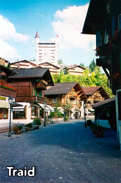 0037-Gstaad-2002-Main-street